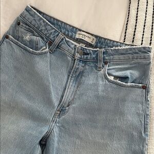 Abercrombie & Fitch curve love high rise mom jeans Denim size 6s